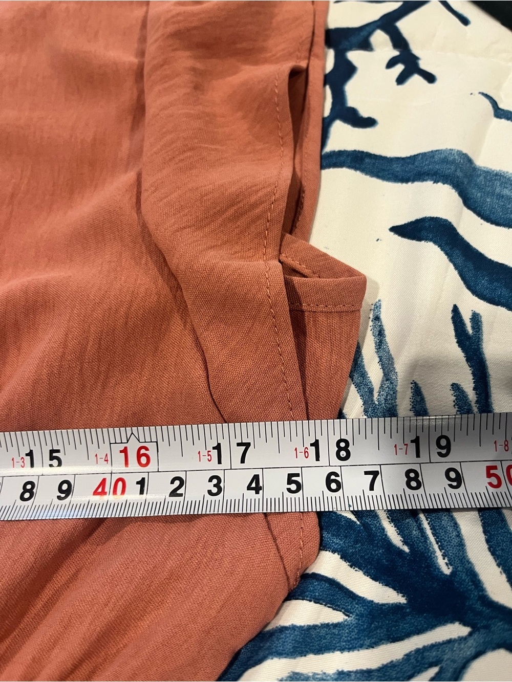 Gathered-Waist Short-Sleeve Blouse in Dusty Rose - Picture 3 of 5